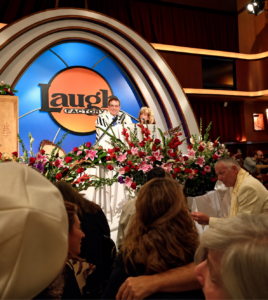 Assets MS1992342 000001 Laugh Factory High Holidays Vertical FINAL 9 20